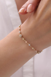 14 Ayar Dorikalı Beyaz Taşlı Altın Set