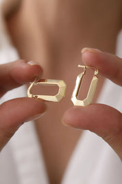 14 Ayar Geometrik Altın Küpe