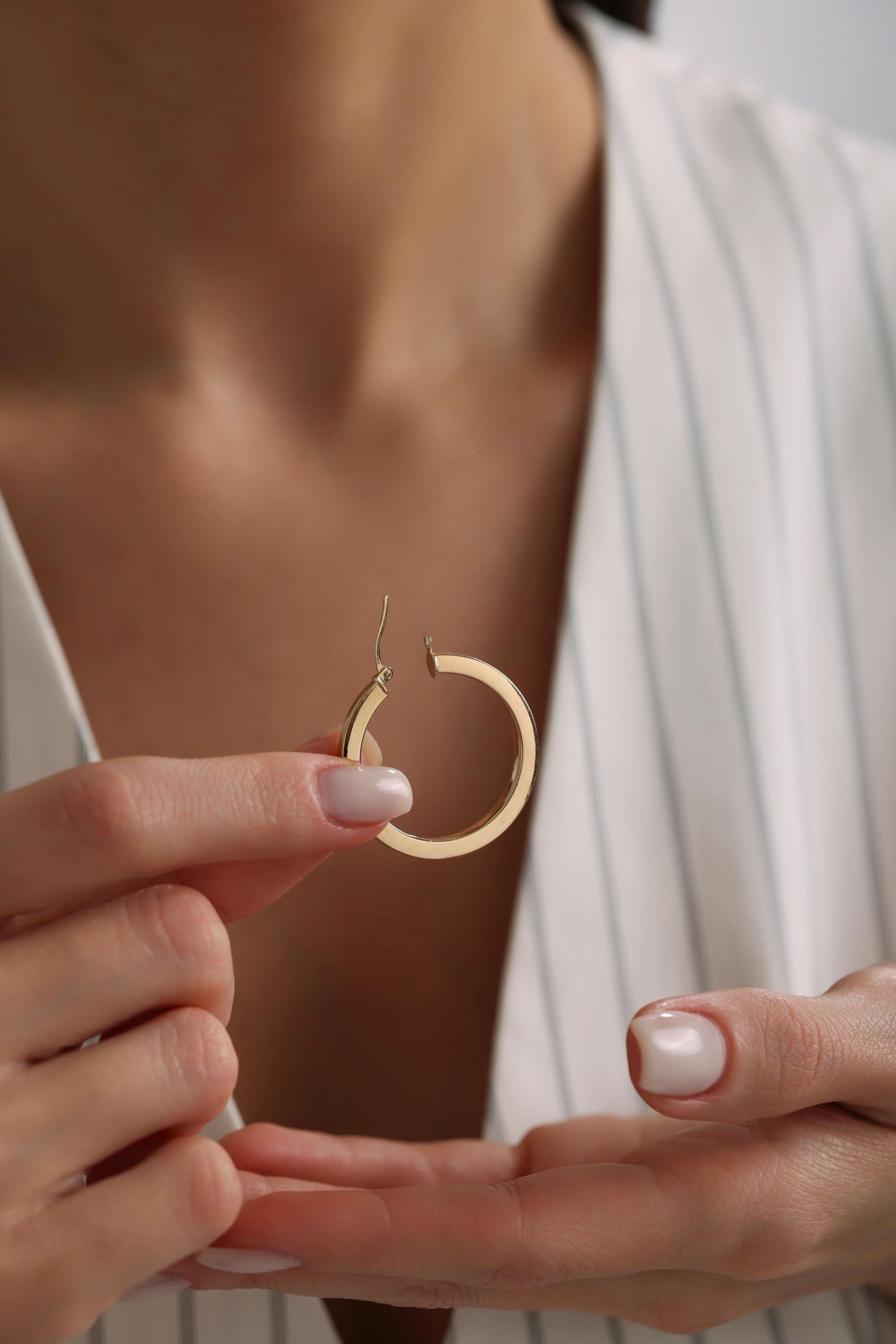 14 Ayar Halka Altın Küpe