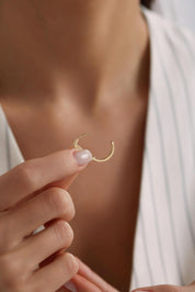 14 Ayar Halka Desenli Altın Küpe