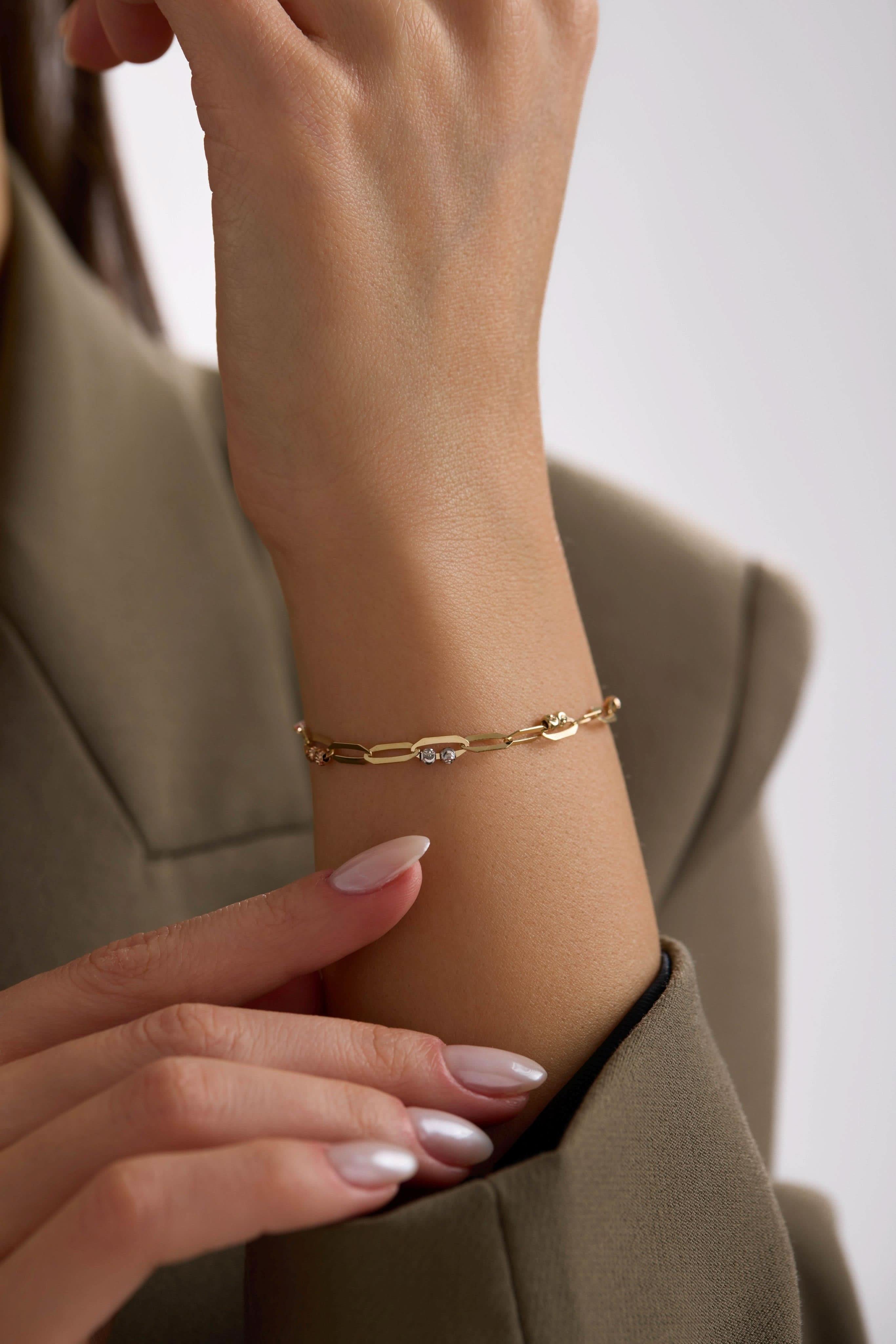 14 Ayar Halka Dorika Detaylı Altın Bileklik