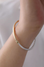 14 Ayar İki Renkli Oval Altın Kelepçe