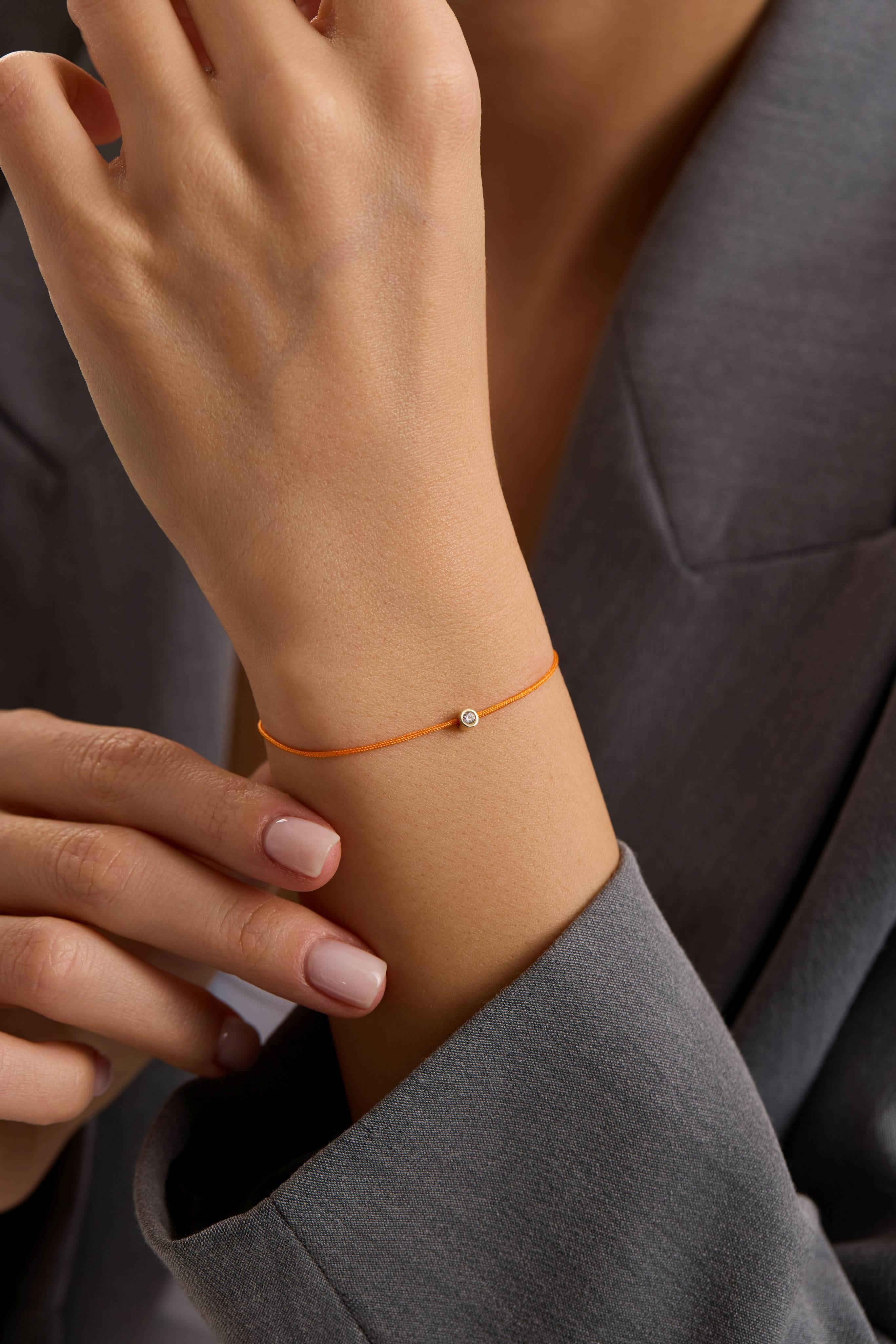 14 Ayar İpli Minimal Altın Bileklik