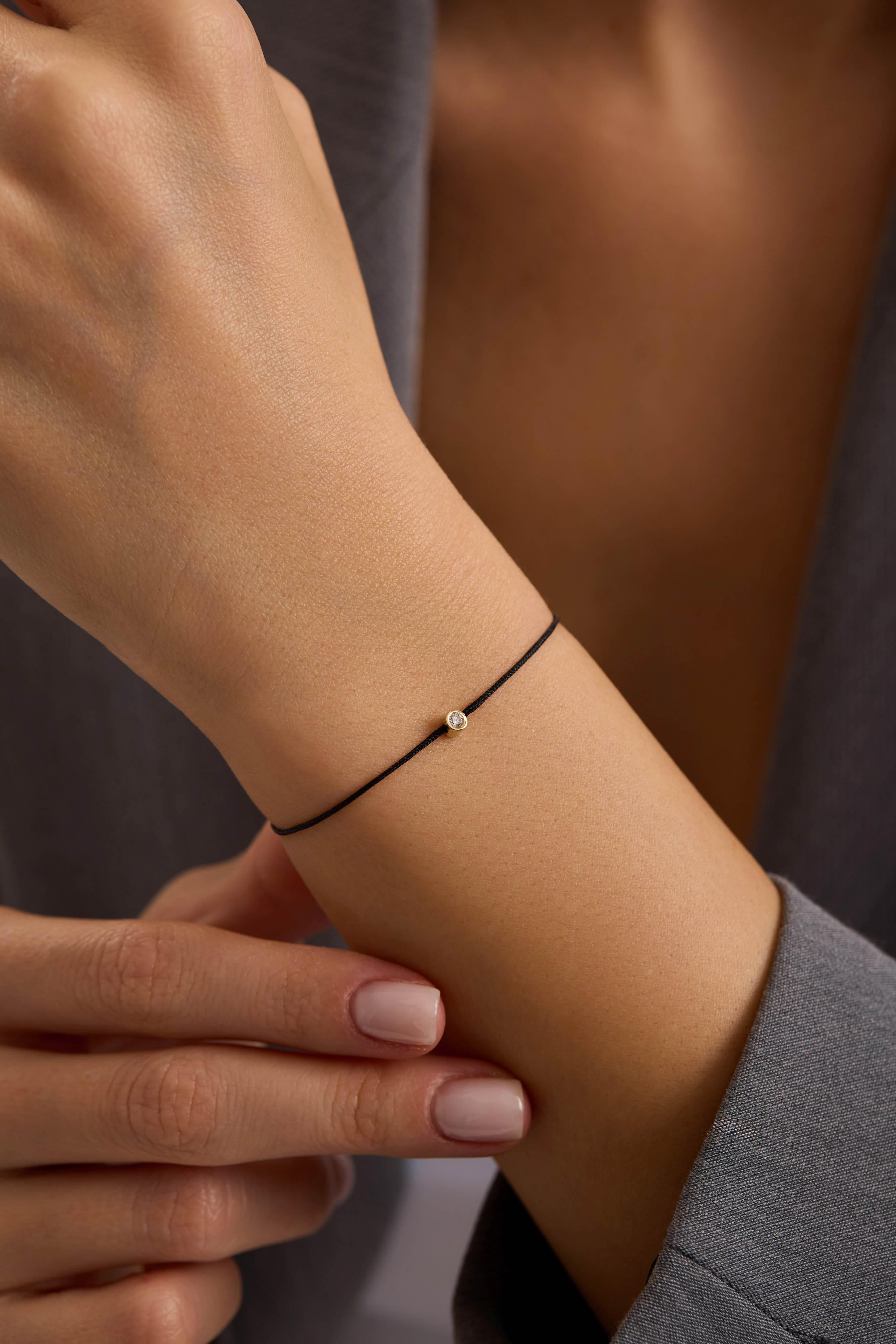 14 Ayar İpli Minimal Altın Bileklik