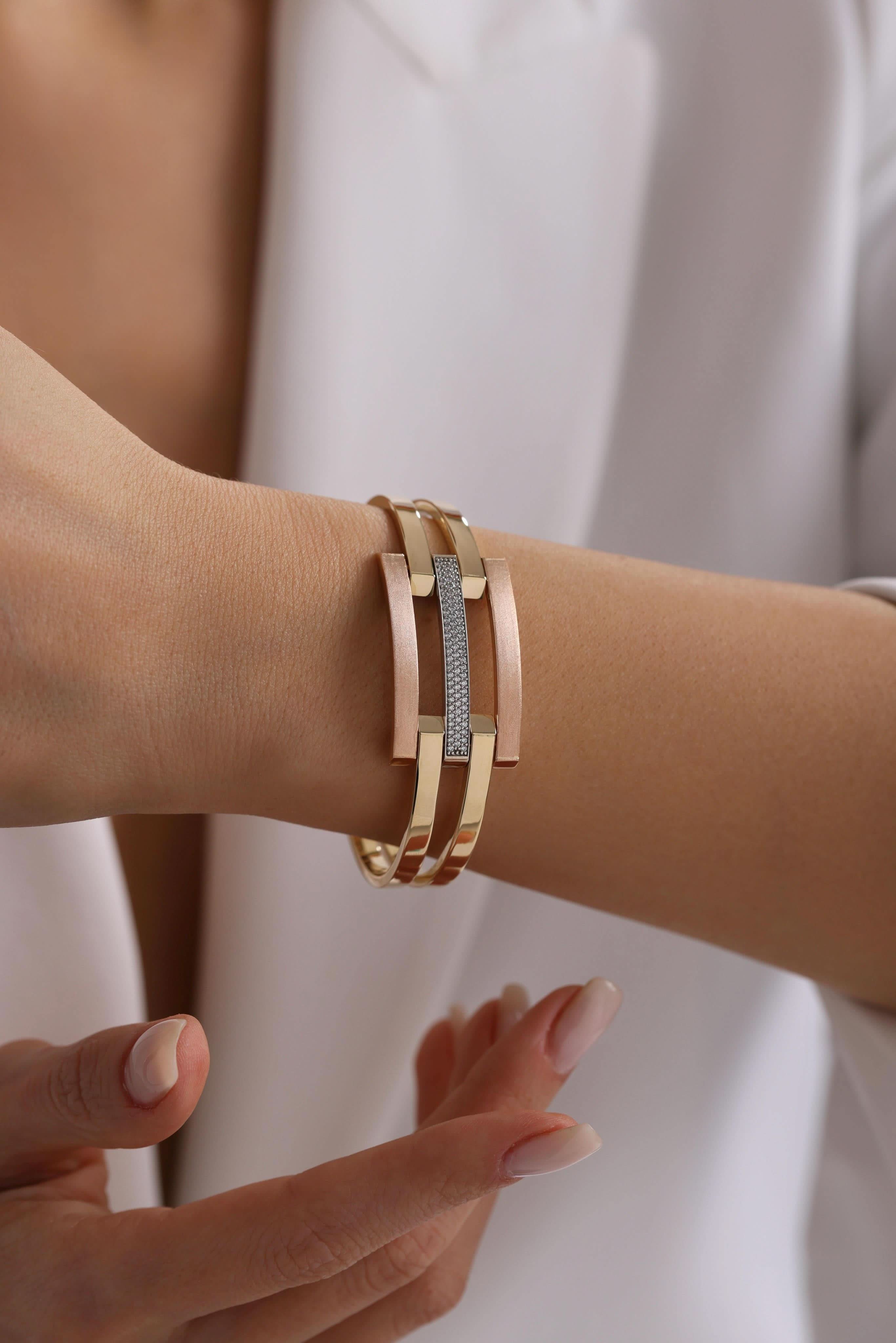 14 Ayar Kaburga Taşlı Altın Bilezik