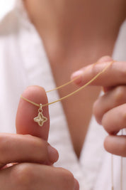 14 Ayar Kalemli Altın Kolye Ucu