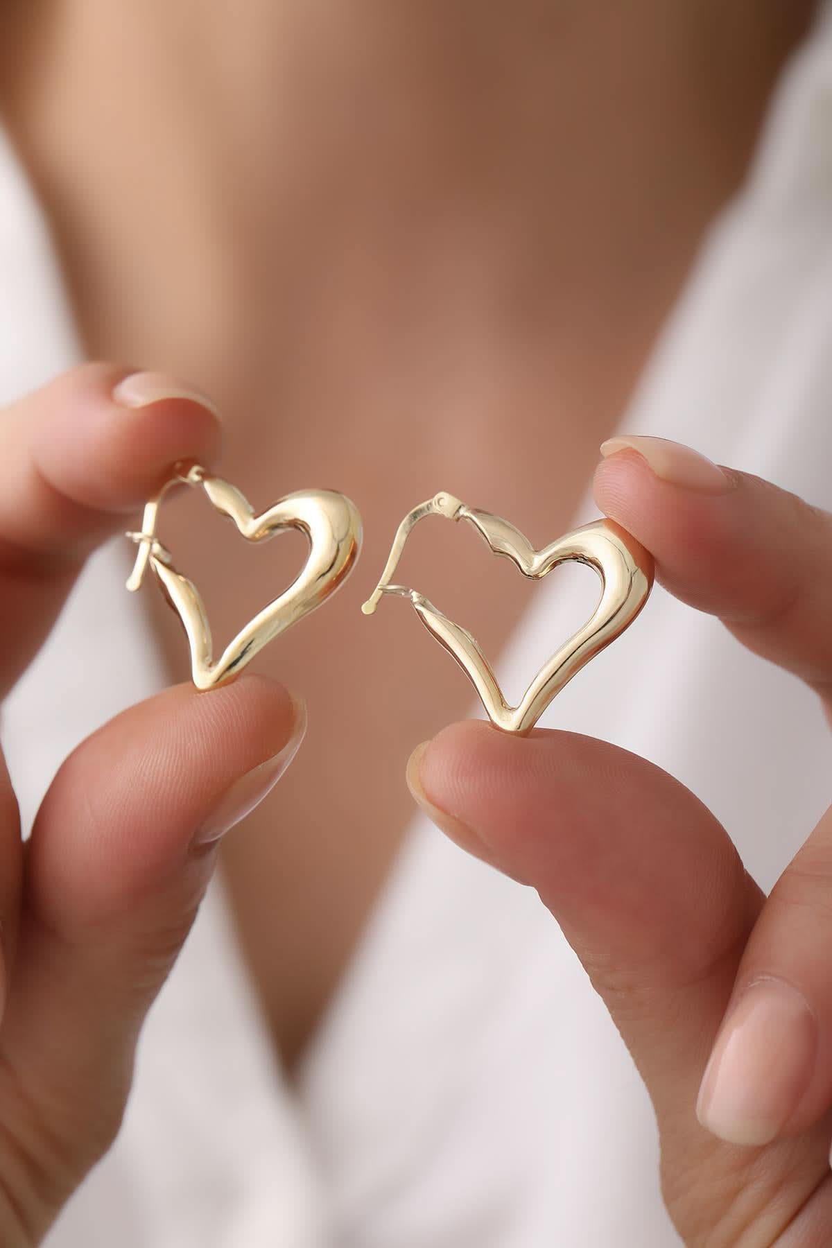 14 Ayar Kalp Altın Küpe