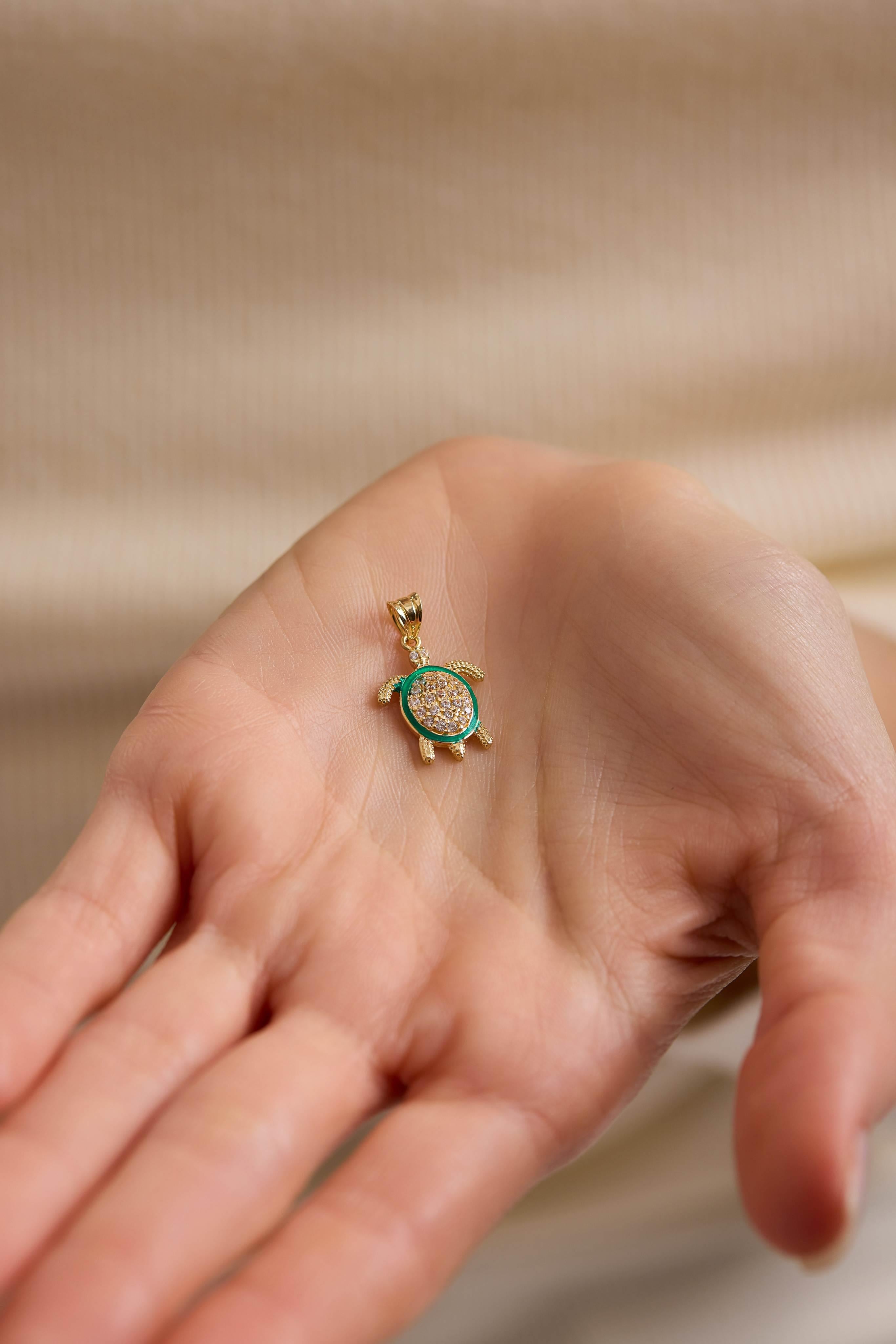 14 Ayar Kaplumbağa Altın Kolye Ucu