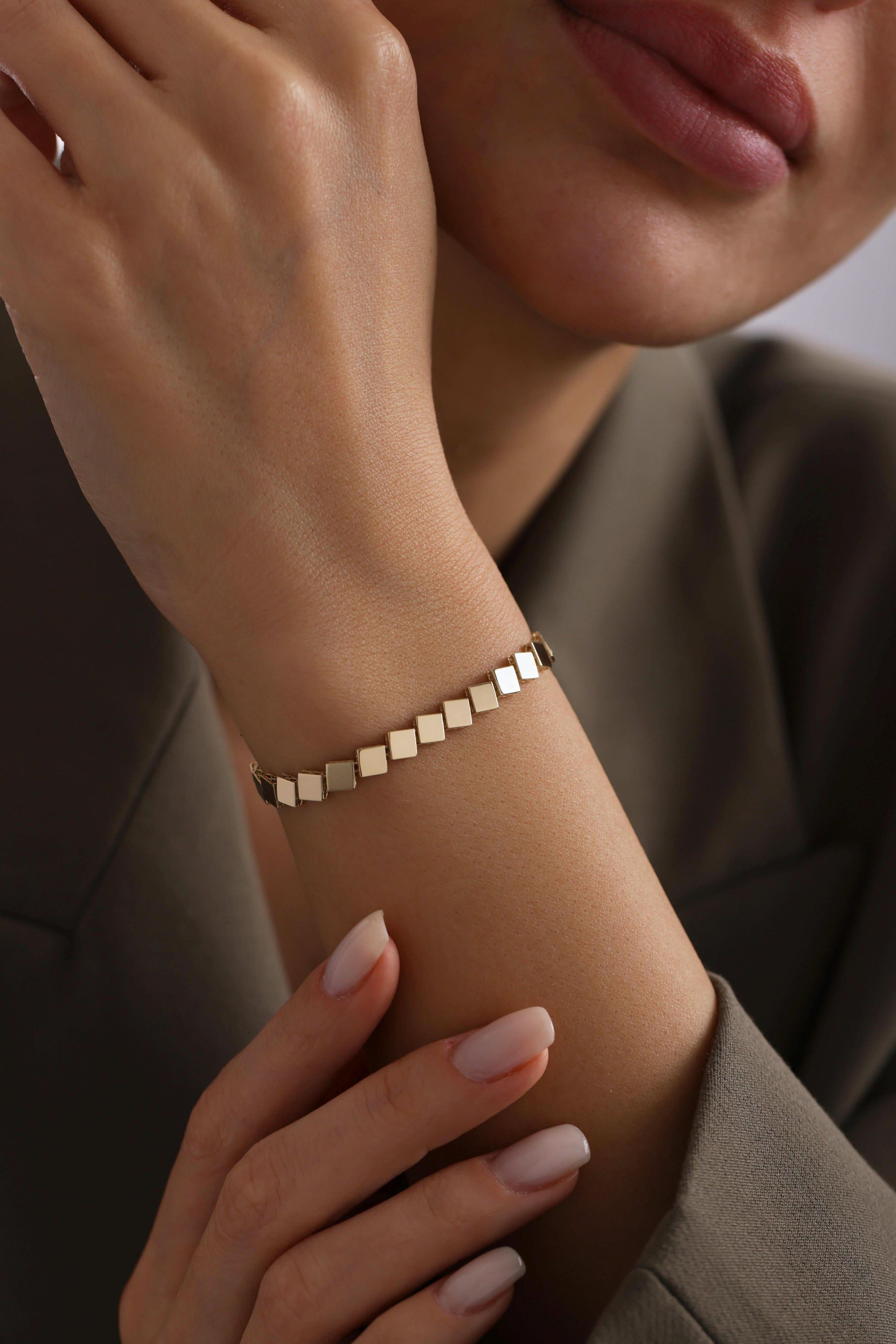 14 Ayar Kare Altın Bileklik