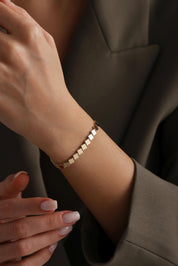 14 Ayar Kare Altın Bileklik