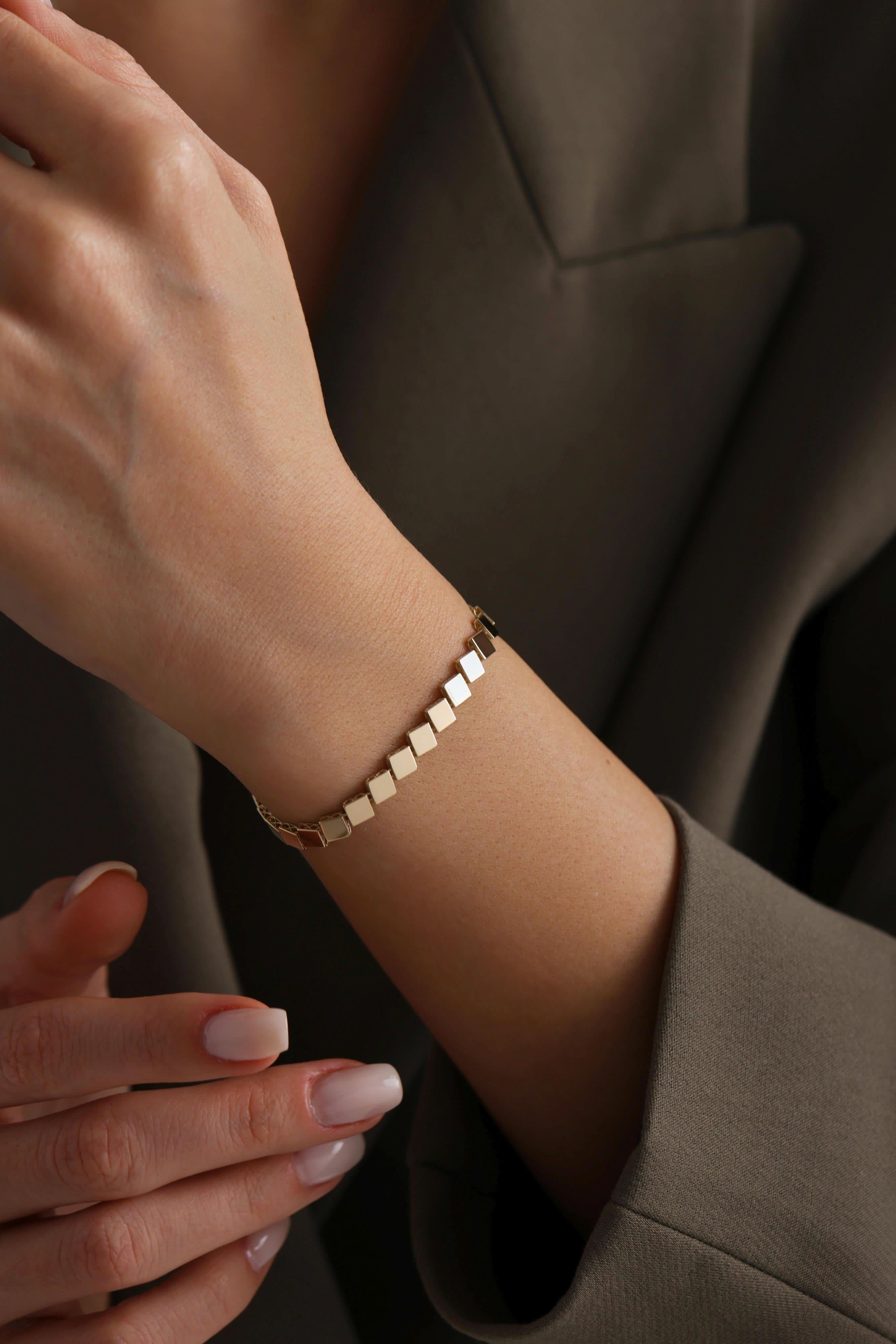 14 Ayar Kare Altın Bileklik