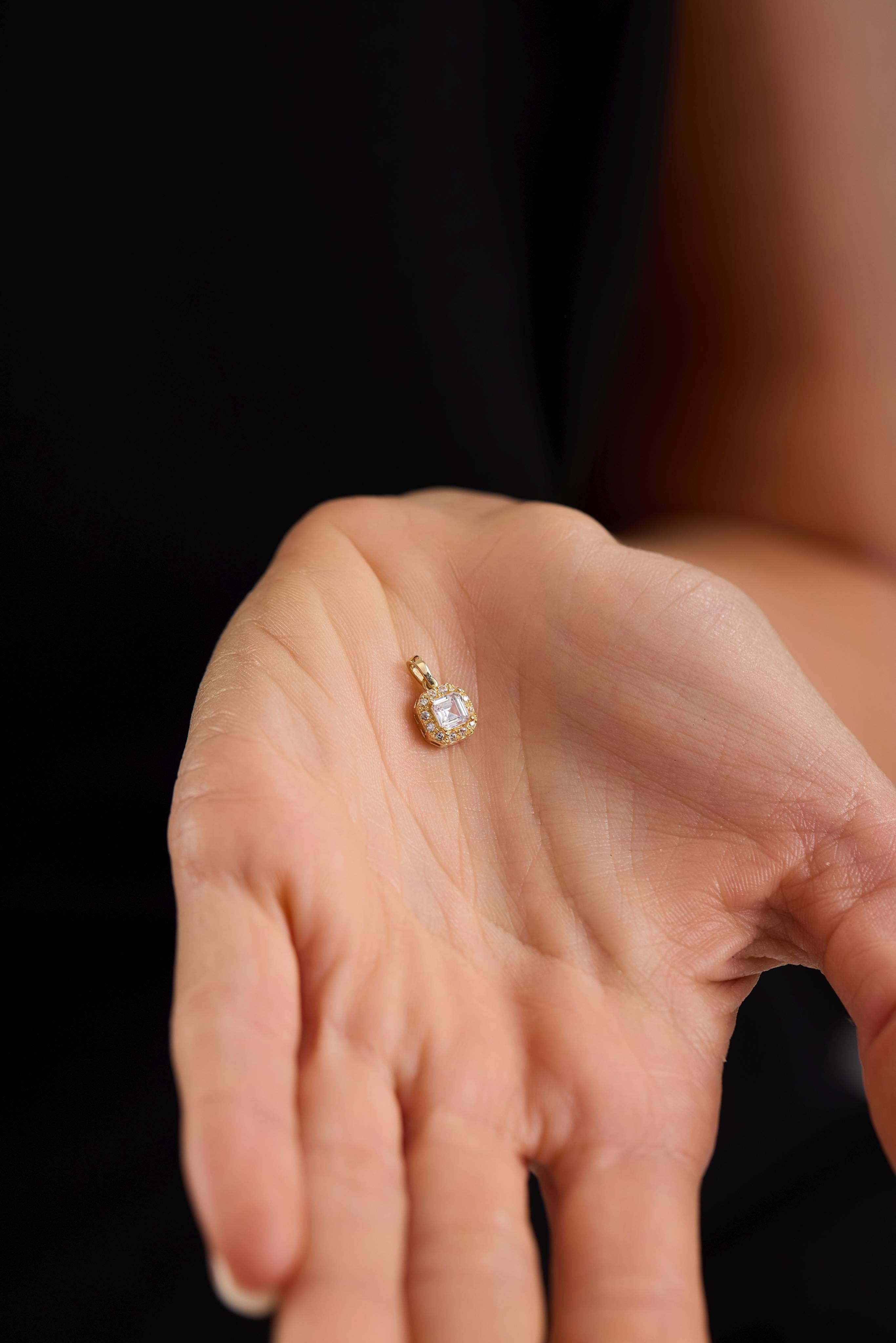 14 Ayar Kare Baget Altın Kolye Ucu