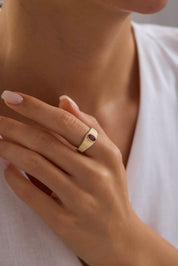 14 Ayar Kırmızı Taşlı Altın Yüzük