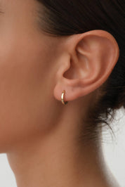 14 Ayar Köşeli Altın Halka Küpe