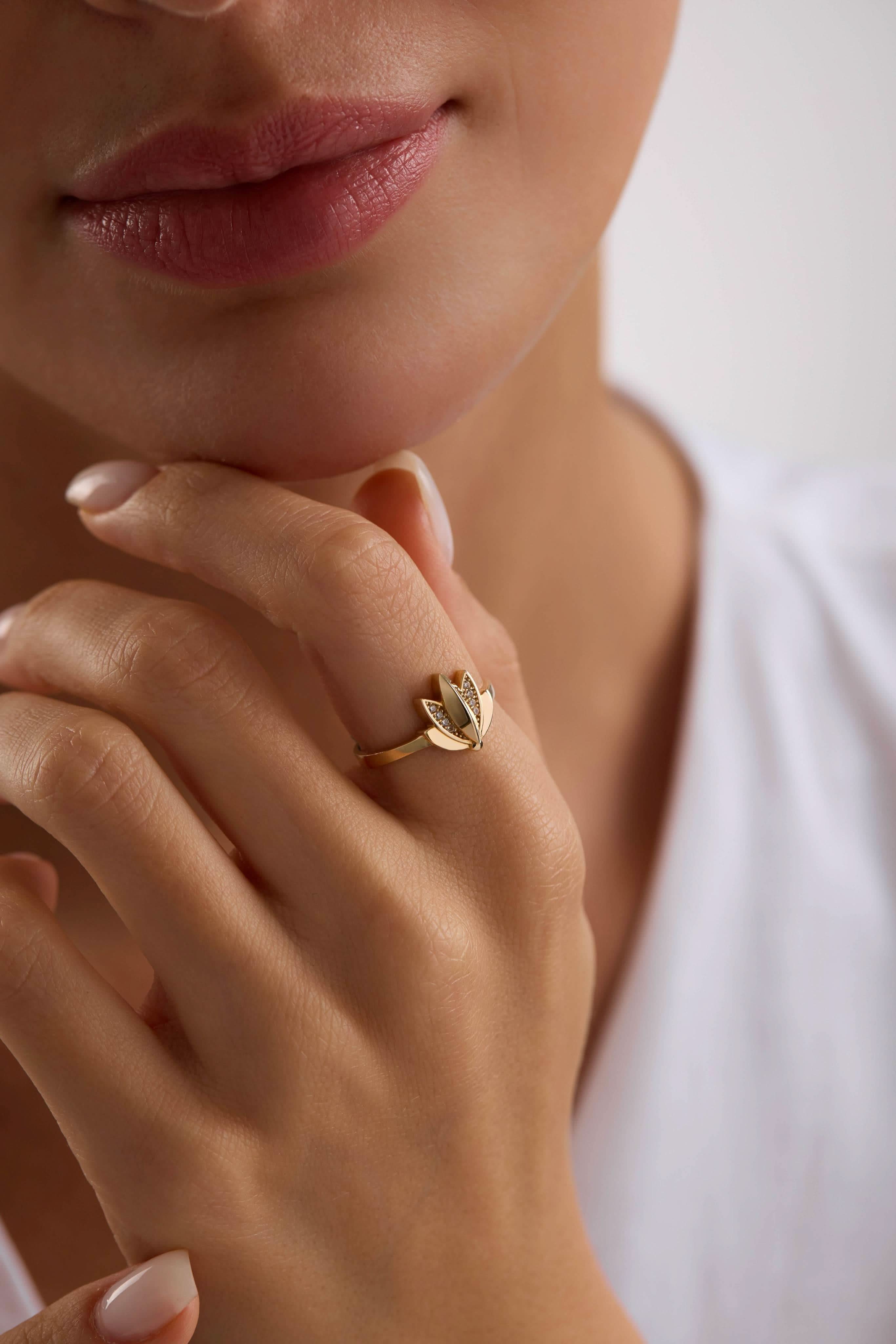 14 Ayar Lotus Altın Yüzük