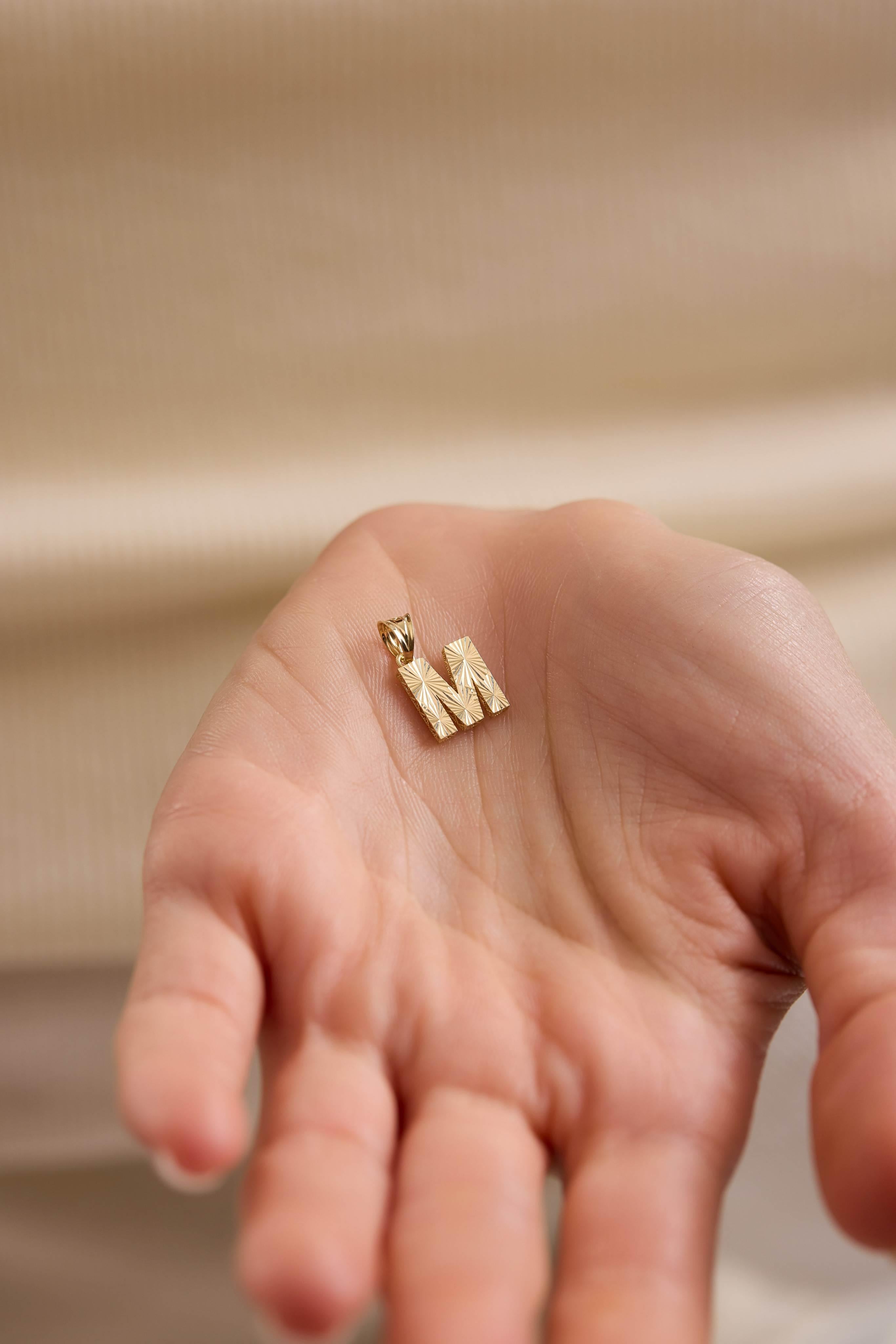 14 Ayar Mini Kalemli Harf Altın Kolye Ucu