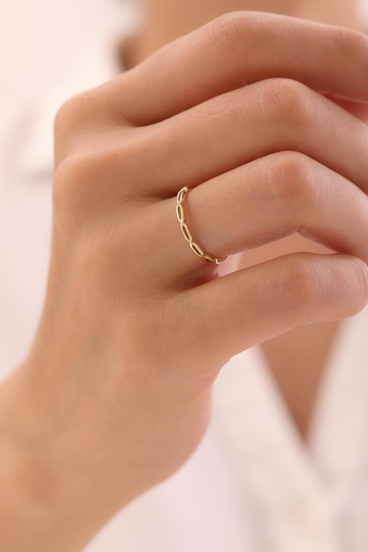 14 Ayar Minimal Altın Yüzük