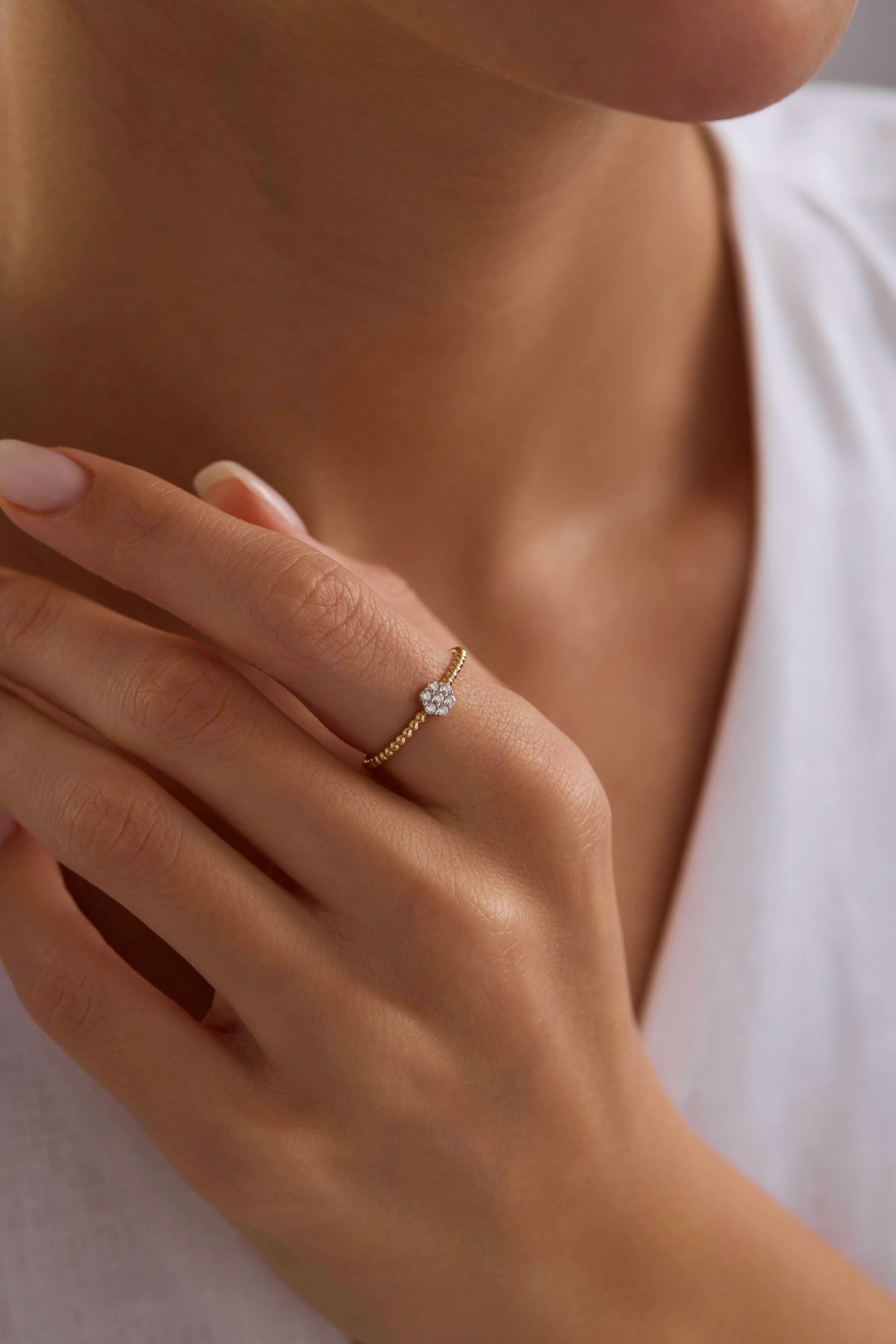 14 Ayar Minimal Tasarım Altın Yüzük