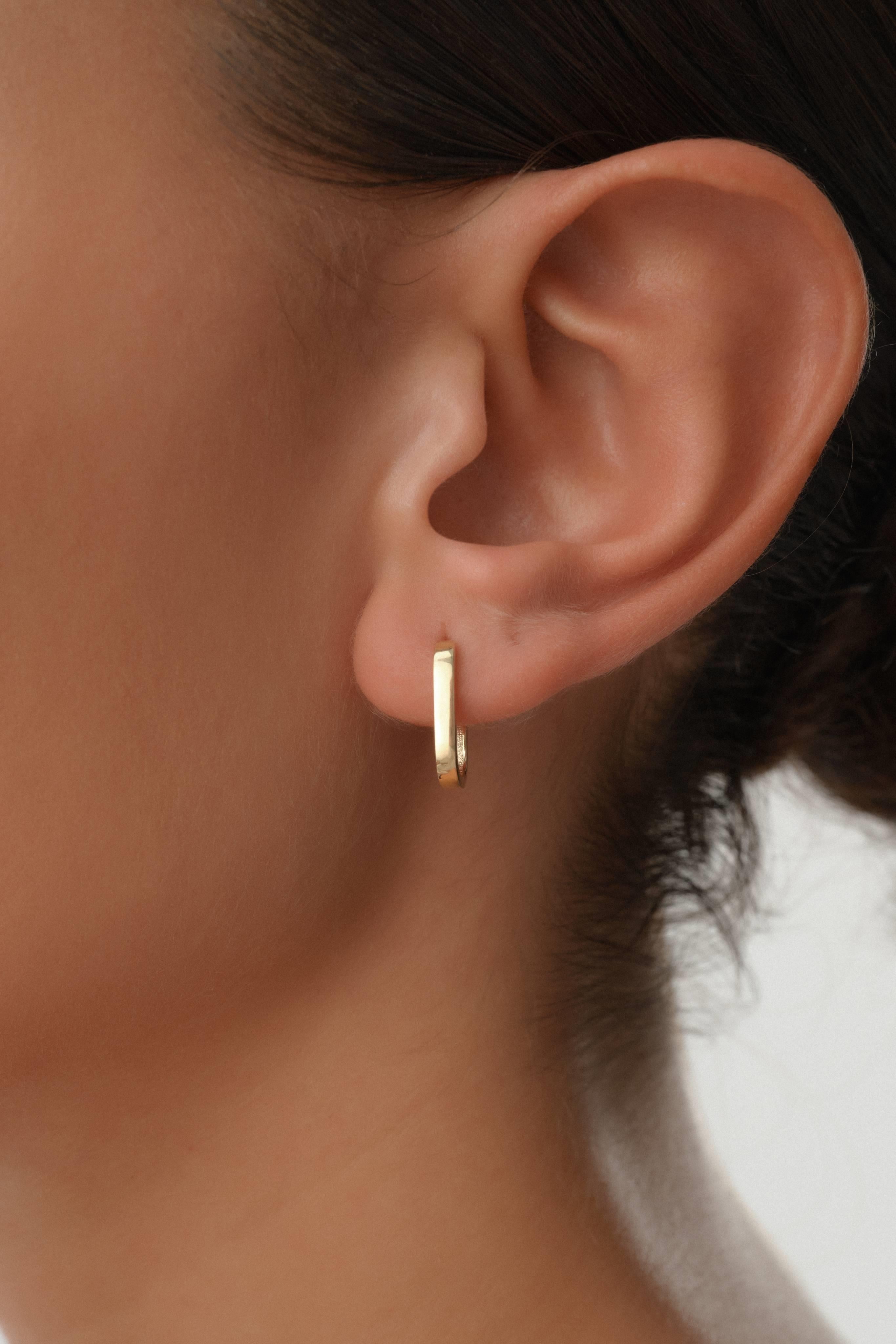 14 Ayar Oval Altın Halka Küpe