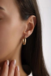 14 Ayar Oval Altın Küpe