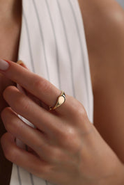 14 Ayar Oval Altın Yüzük