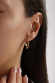 14 Ayar Oval Halka Altın Küpe