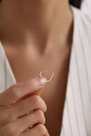 14 Ayar Oval Köşeli Altın Küpe