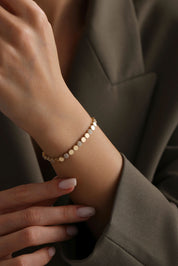 14 Ayar Pullu Taşlı Altın Bileklik