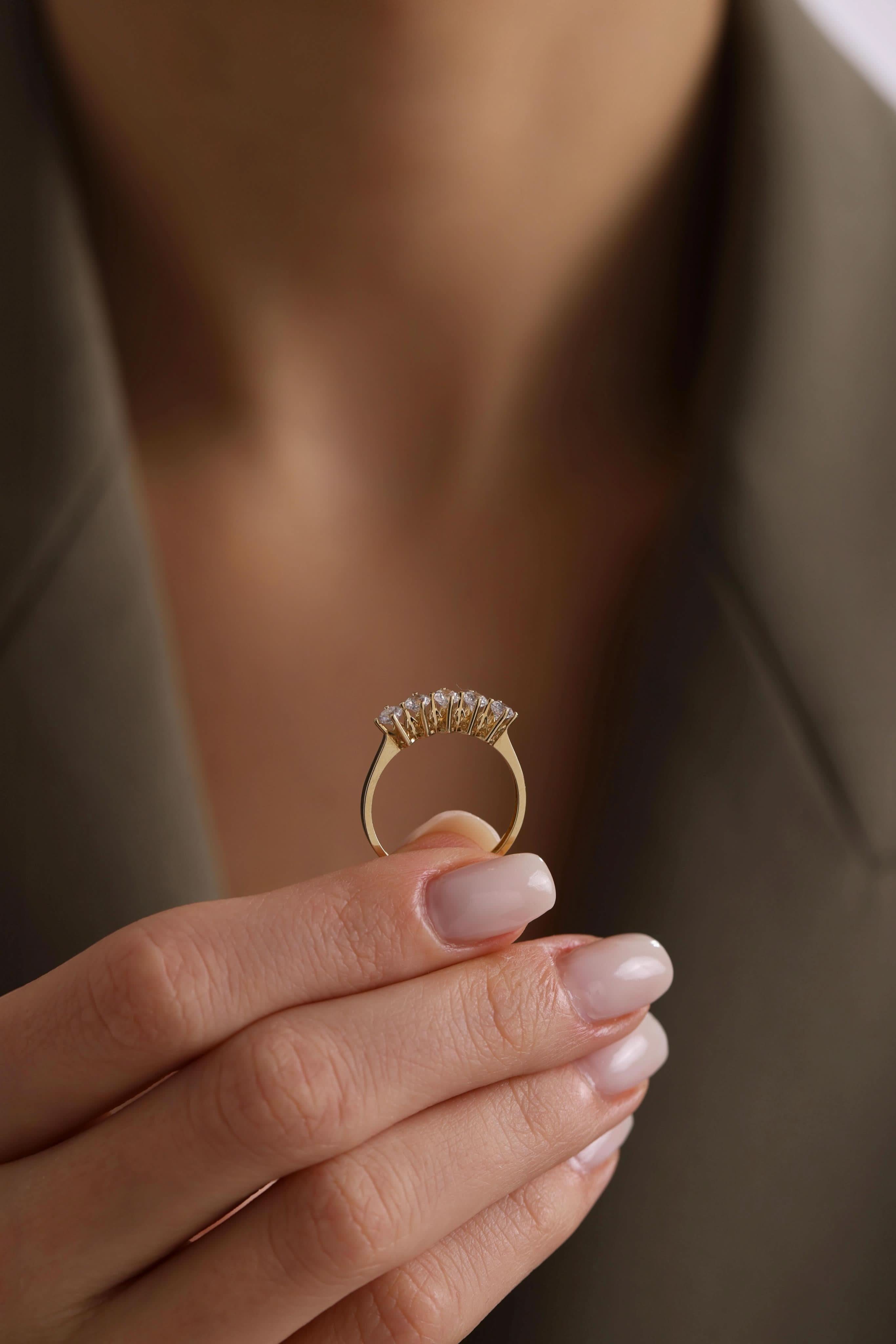 14 Ayar Sarı Beştaş Altın Yüzük