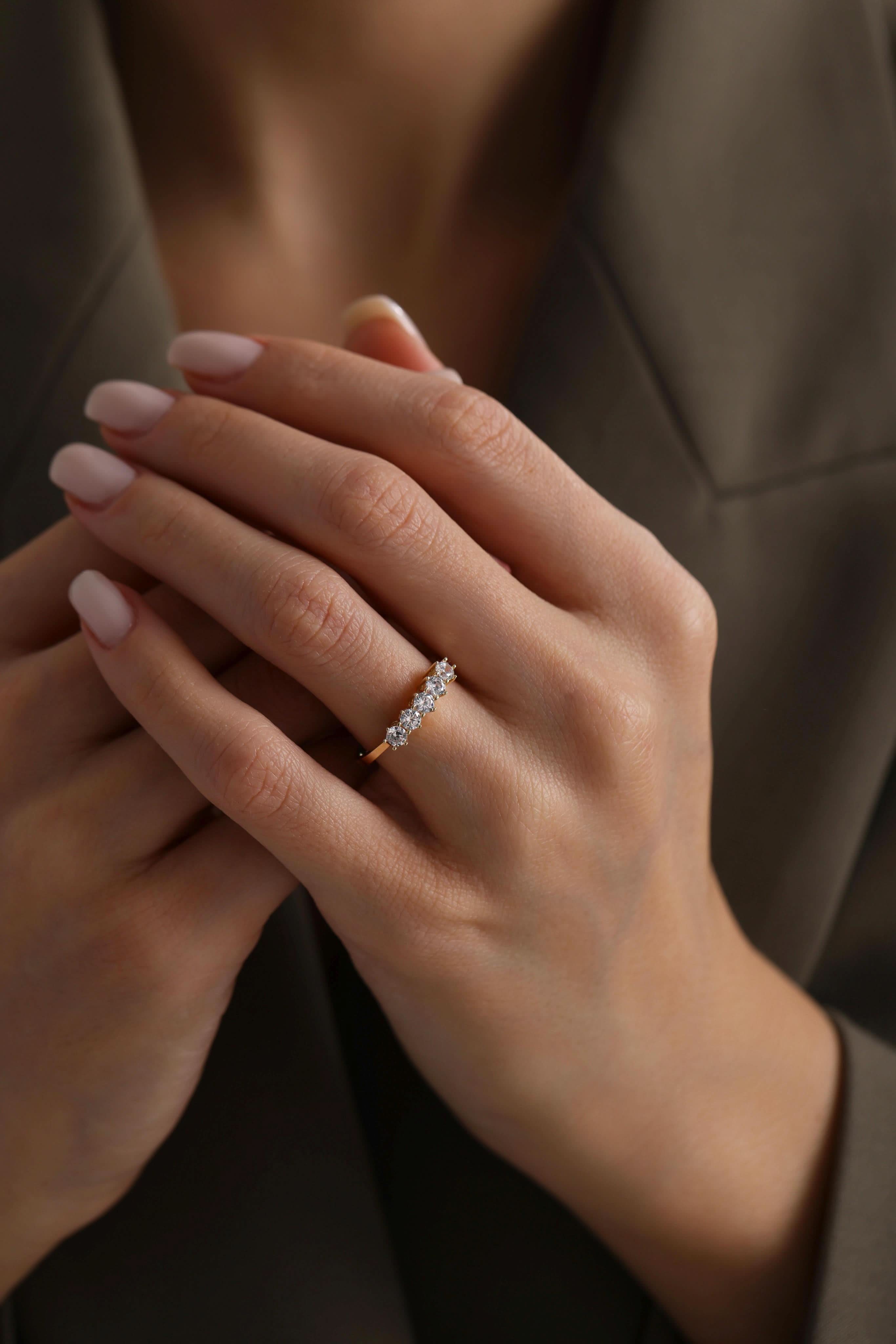 14 Ayar Sarı Beştaş Altın Yüzük