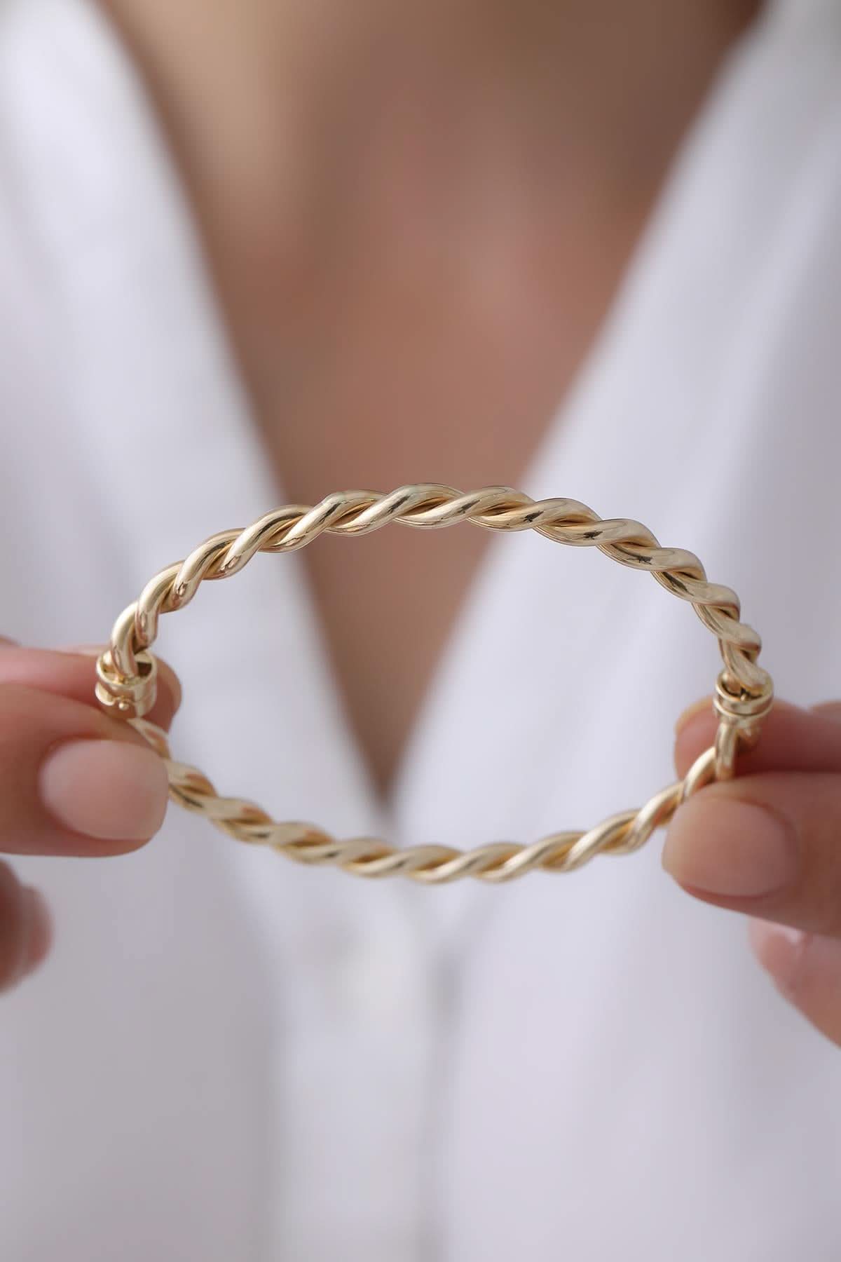 14 Ayar Sarmal Altın Kelepçe