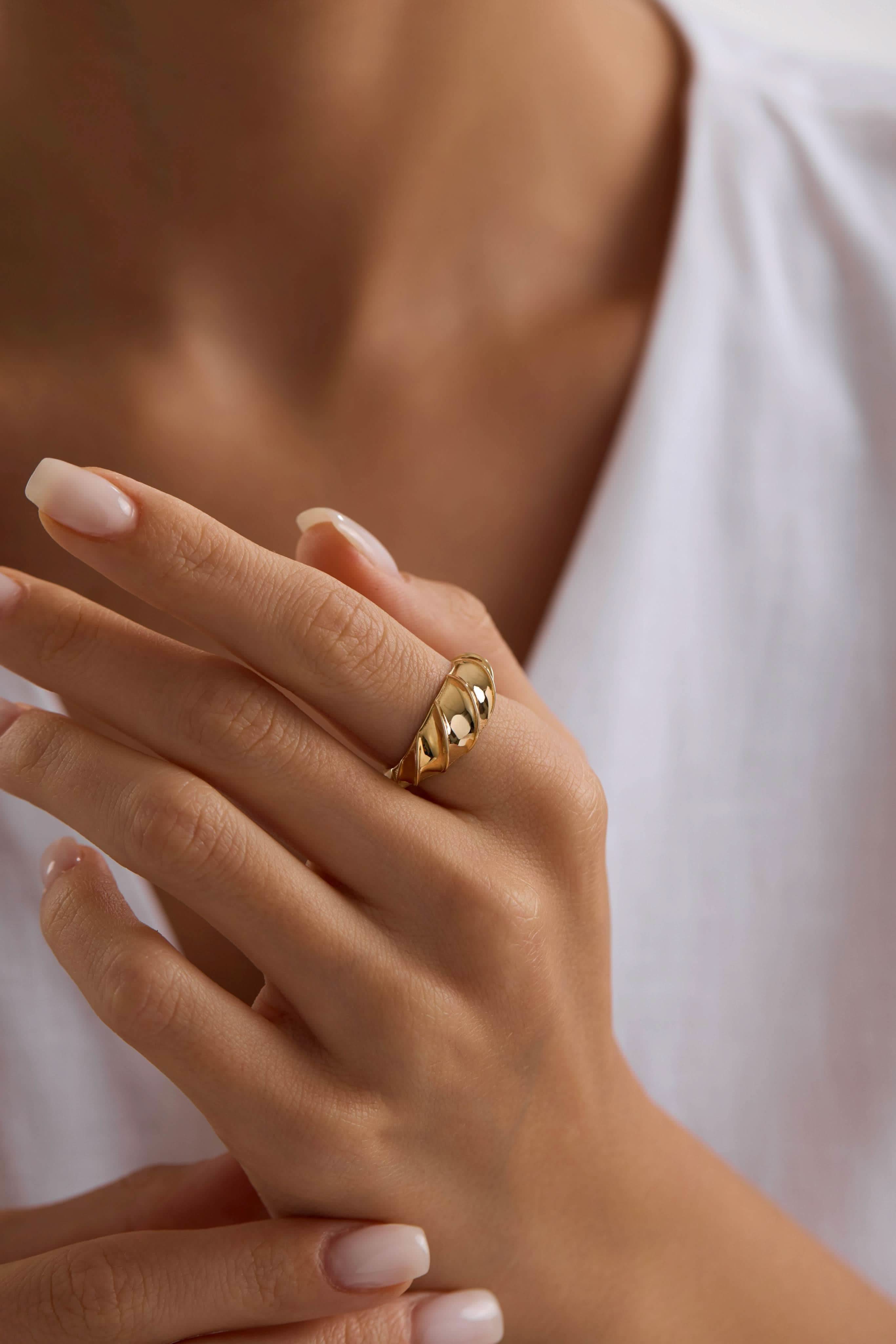 14 Ayar Sarmal Altın Yüzük