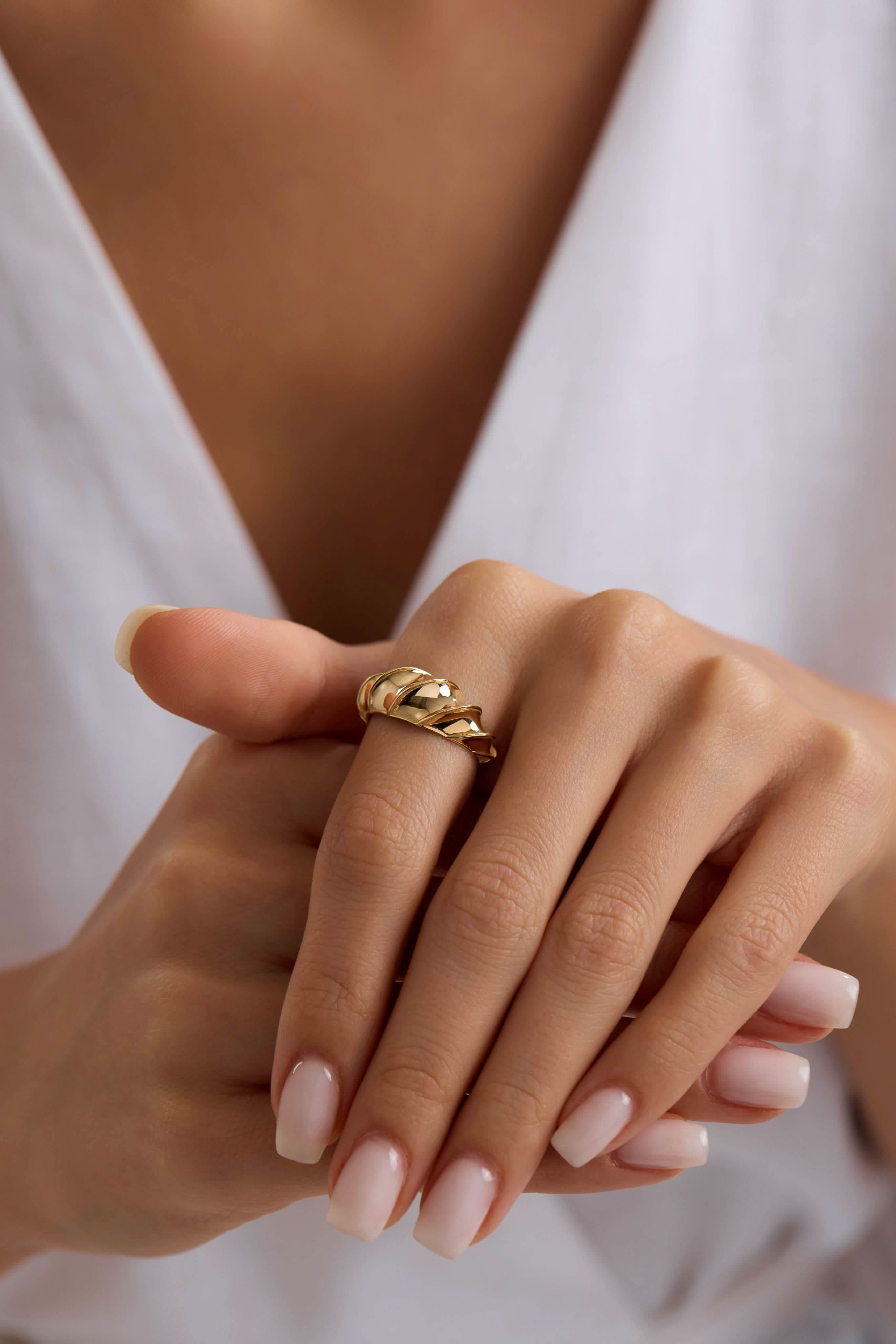 14 Ayar Sarmal Altın Yüzük