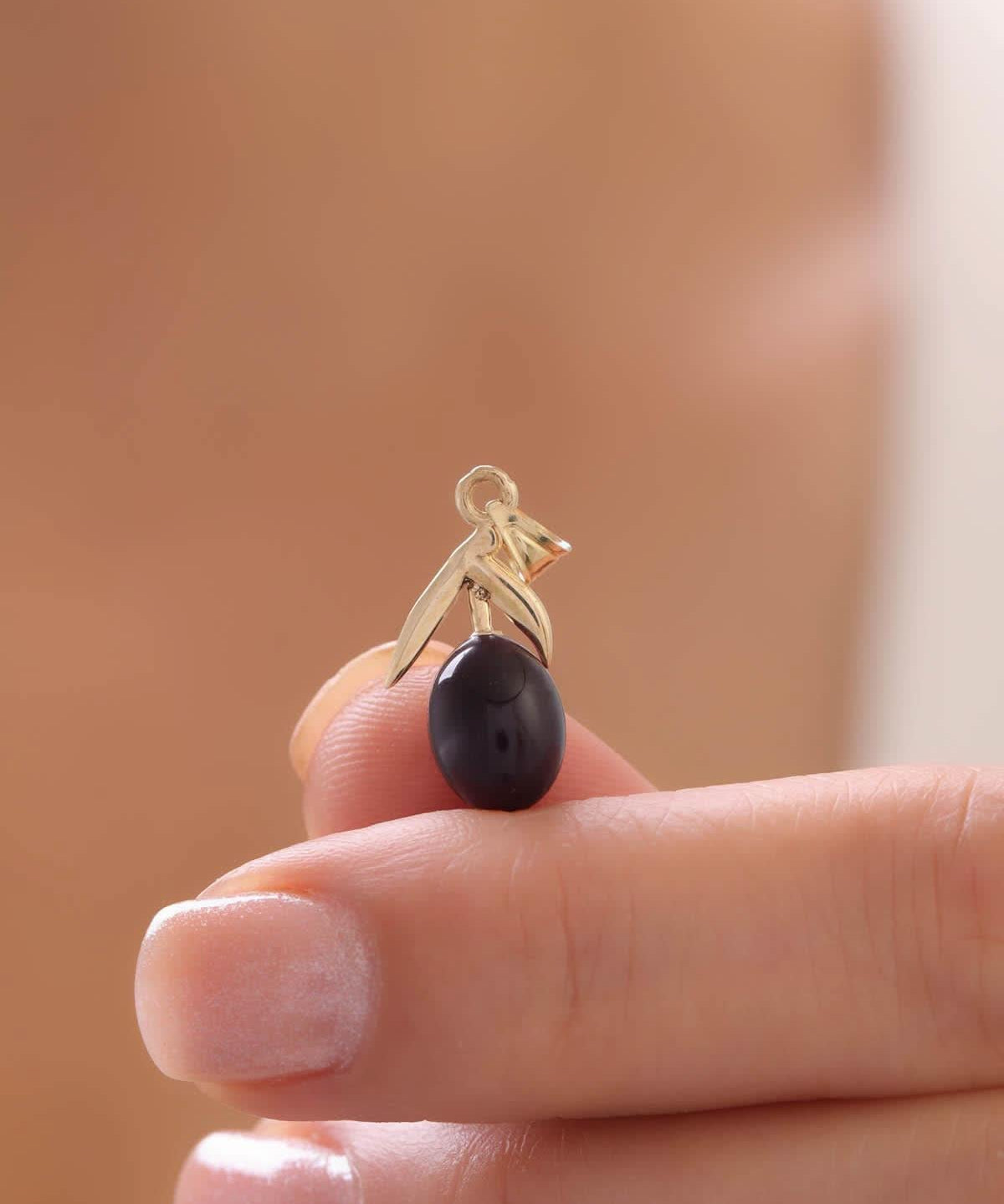 14-ayar-siyah-zeytin-altin-kolye-ucu-211426.jpg