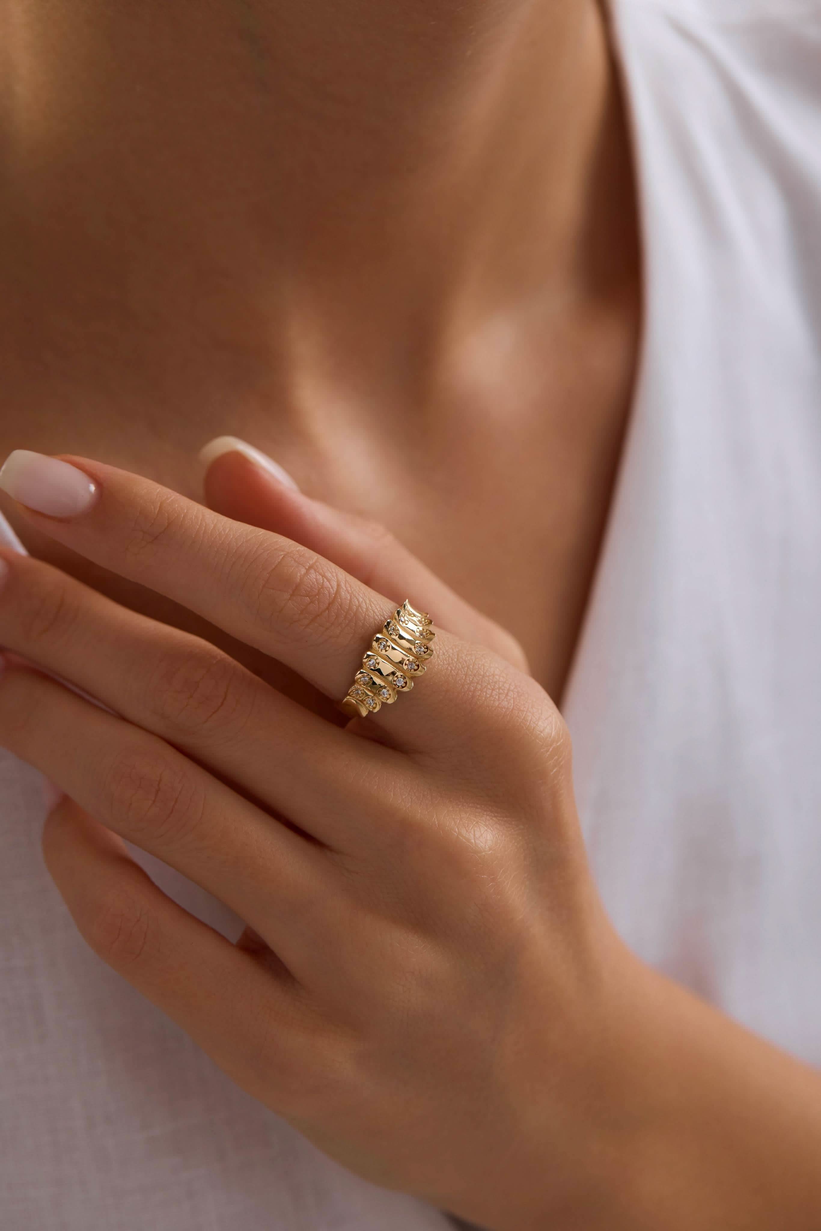 14 Ayar Tasarım Altın Yüzük