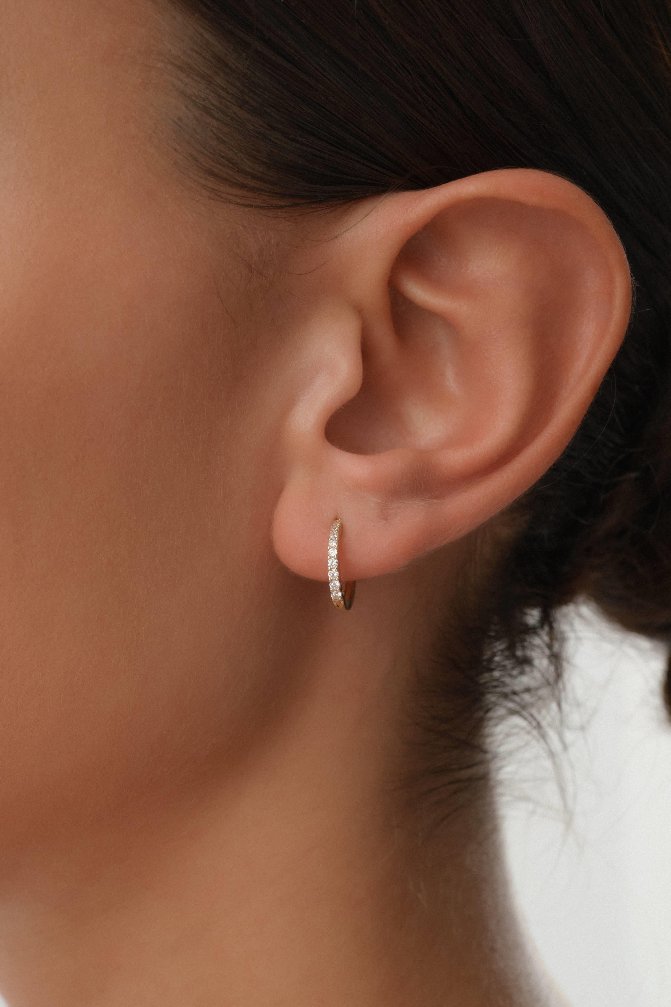 14 Ayar Taşlı Altın Halka Küpe