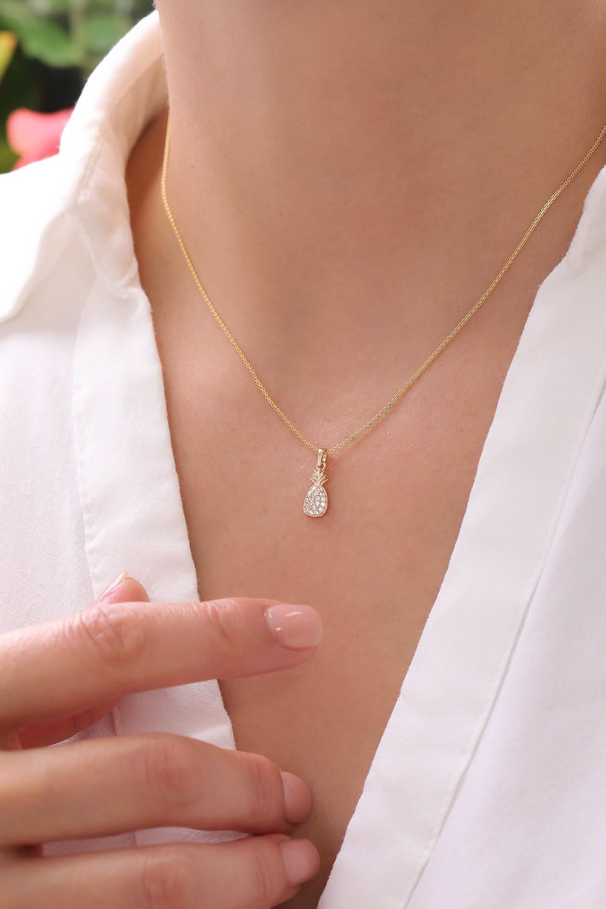 14 Ayar Taşlı Ananas Altın Kolye Ucu