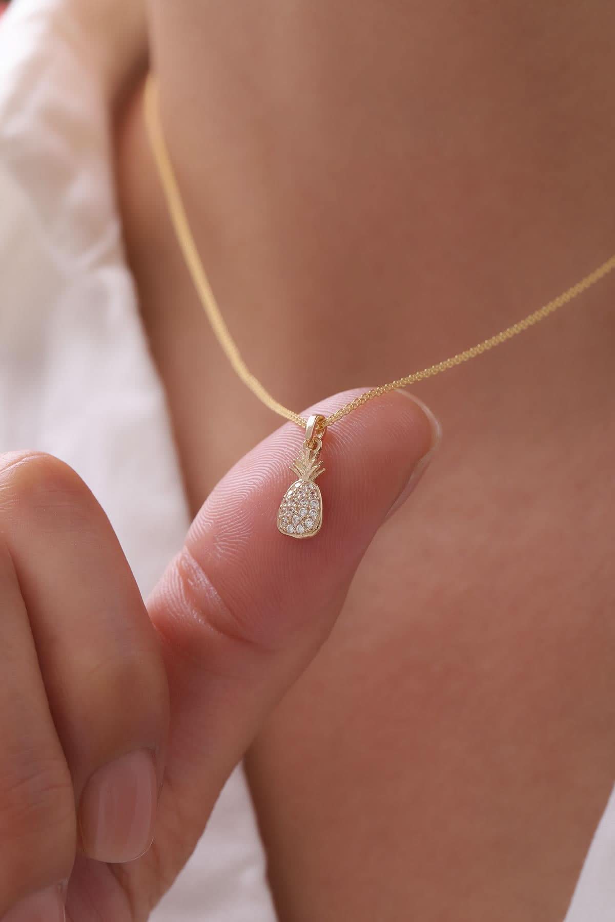 14 Ayar Taşlı Ananas Altın Kolye Ucu