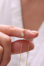 14 Ayar Taşlı Güneş Altın Kolye Ucu