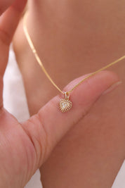 14 Ayar Taşlı Kalp Altın Kolye Ucu