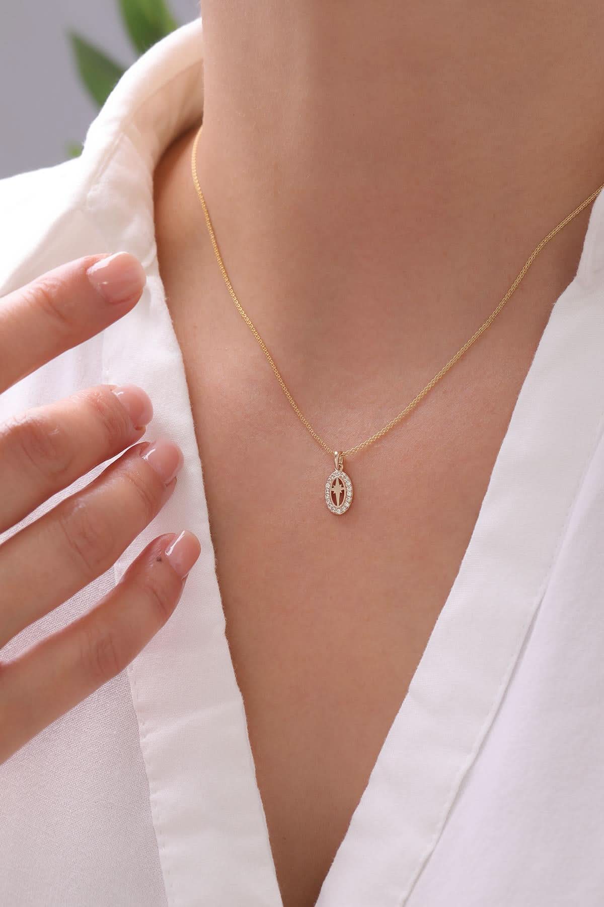 14 Ayar Taşlı Kutup Yıldızı Altın Kolye Ucu