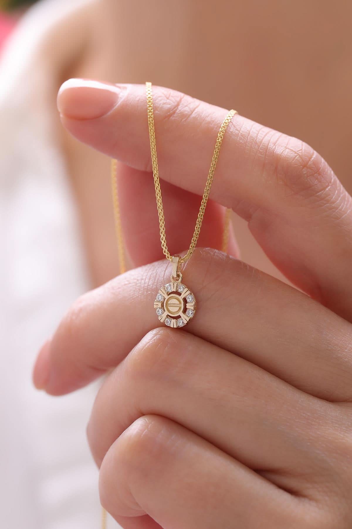 14 Ayar Taşlı Tasarım Altın Kolye Ucu