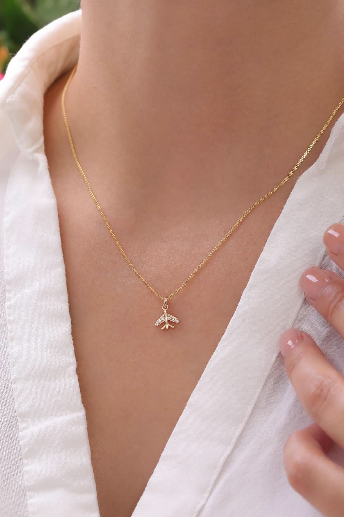 14 Ayar Taşlı Tasarım Altın Kolye Ucu