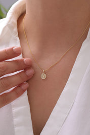 14 Ayar Taşlı Tasarım Altın Kolye Ucu