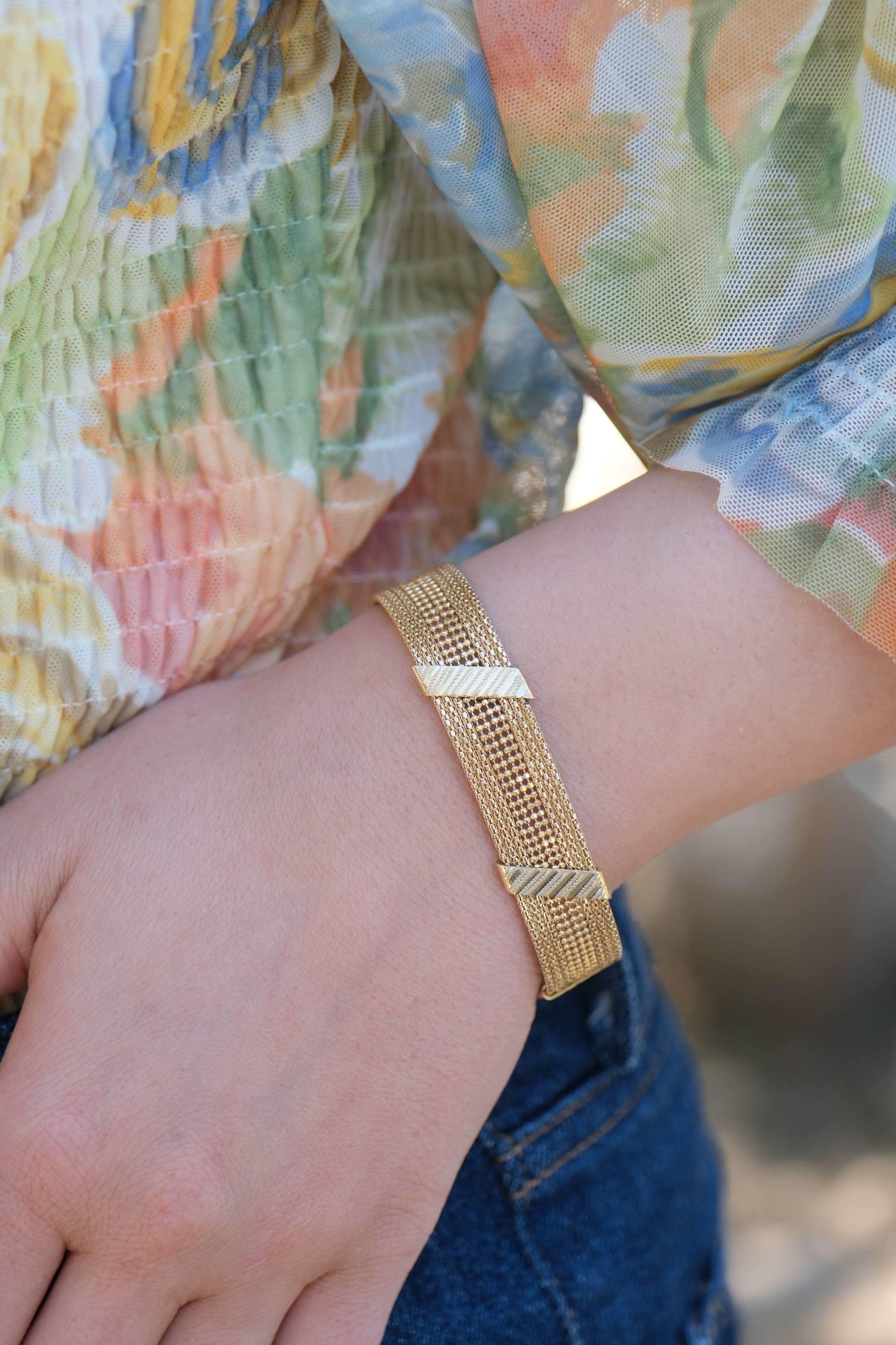 14 Ayar Tekin Seyrekoğlu Hasır Desen Altın Bileklik