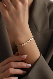 14 Ayar Üçgen Sıralı Altın Bileklik