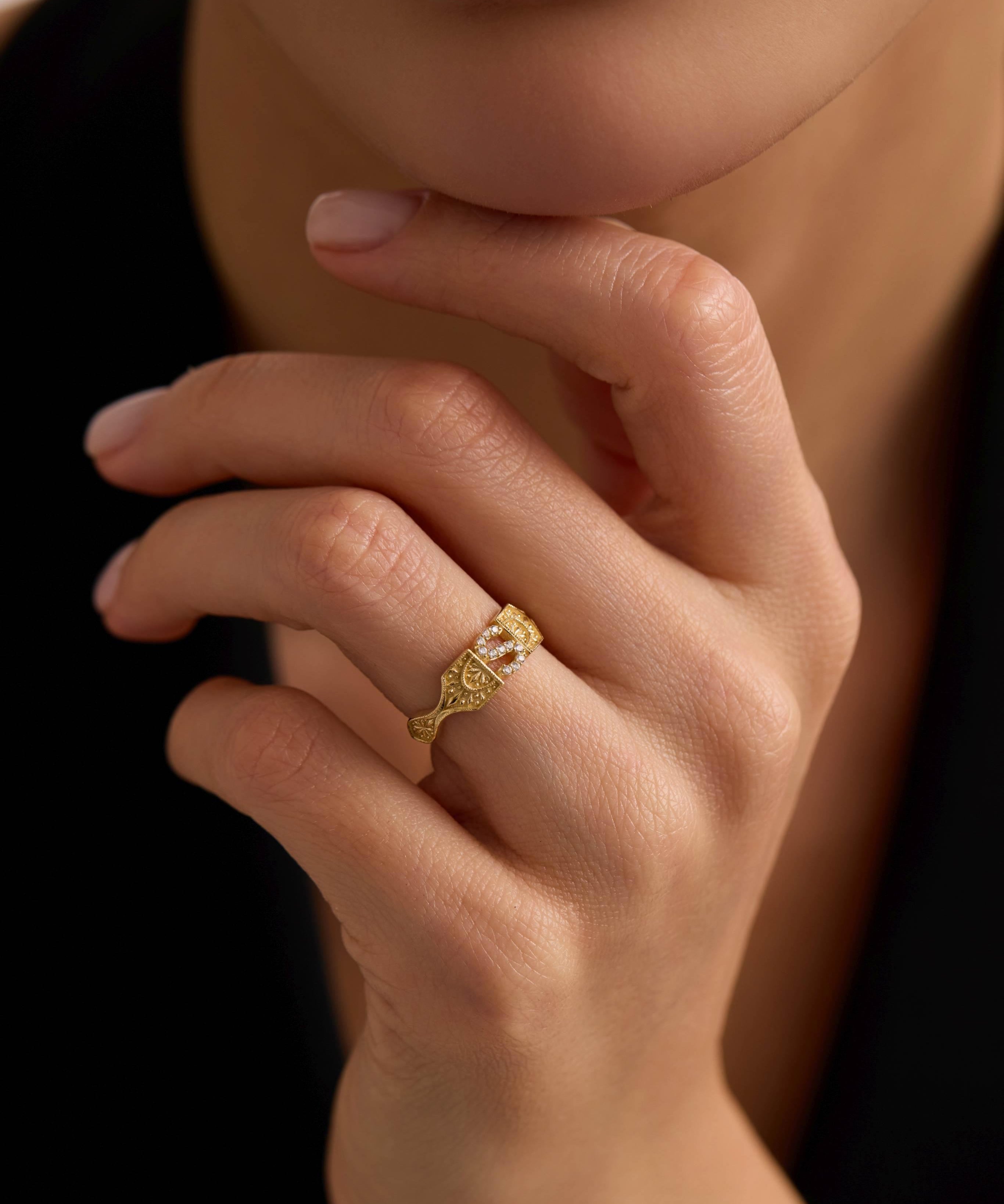 14-ayar-vintage-harf-altin-yuzuk-212561.jpg