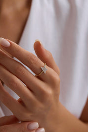 14 Ayar Yarım Yıldız Altın Yüzük