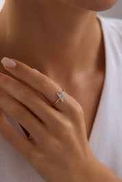 14 Ayar Yarım Yıldız Altın Yüzük