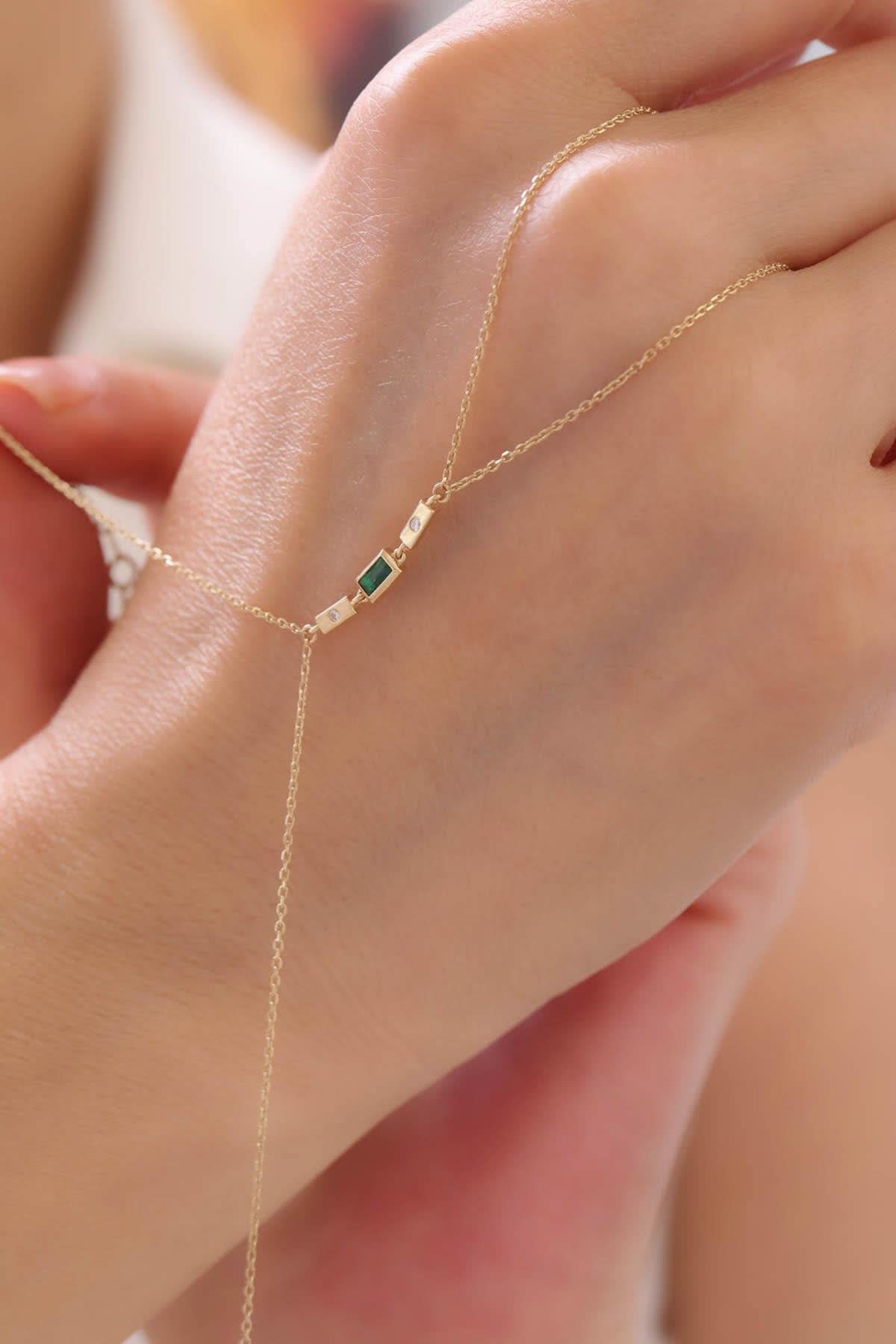 14 Ayar Yeşil Taşlı Altın Şahmeran